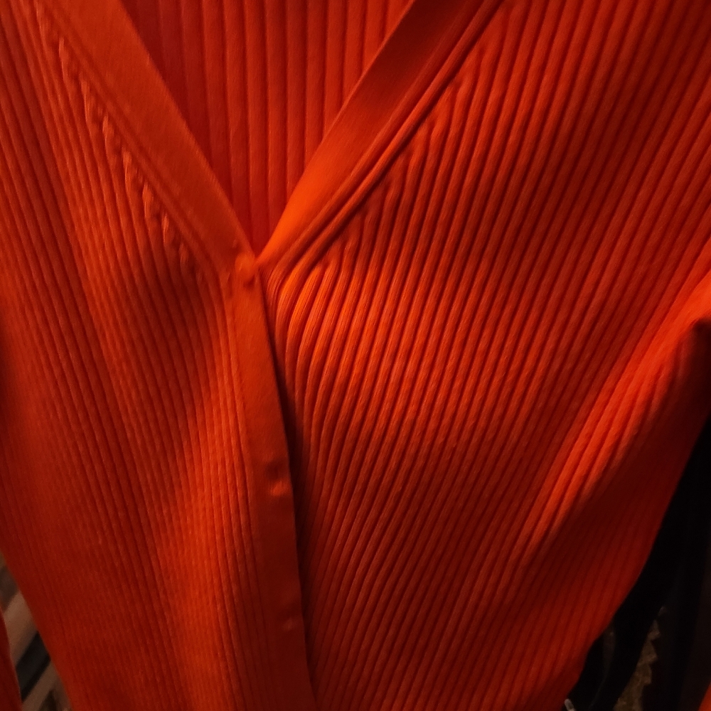Sweater - Picture 3 of 4